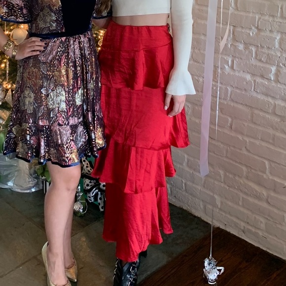 On Twelfth The Real Thing Red Maxi Skirt - Picture 2 of 3